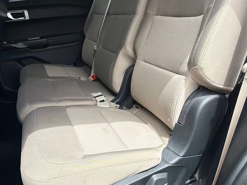 Used 2023 Ford Explorer 4WD image 10