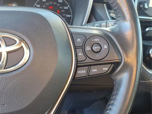 Used 2024 Toyota Corolla SE image 16