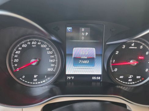 Used 2016 Mercedes-Benz GLC 300 image 11