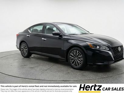 Used 2025 Nissan Altima 2.5 SV