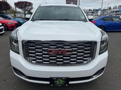 Used 2018 GMC Yukon Denali w/ Denali Ultimate Package AWD/4WD image 8