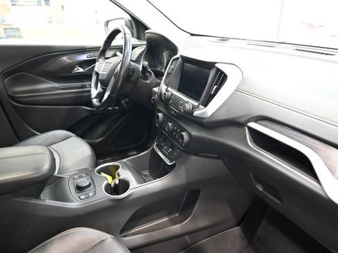 Used 2021 GMC Terrain SLT w/ Elevation Edition FWD image 13