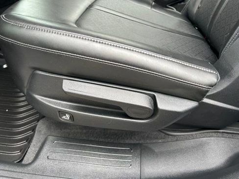 Used 2023 Kia Sorento SX AWD/4WD image 38