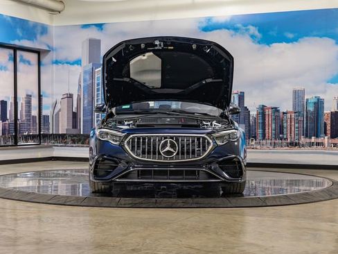 New 2026 Mercedes-Benz E 53 AMG 4MATIC Sedan image 4