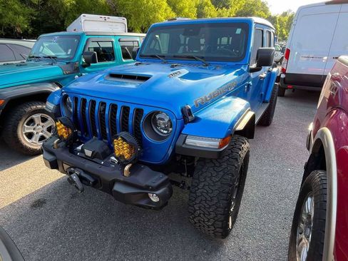 Used 2023 Jeep Wrangler Unlimited Rubicon 392 w/ Xtreme Recon 35" Tire Package AWD/4WD image 4