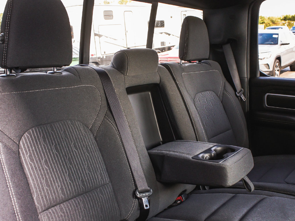 Used 2023 RAM 1500 Big Horn AWD/4WD image 36