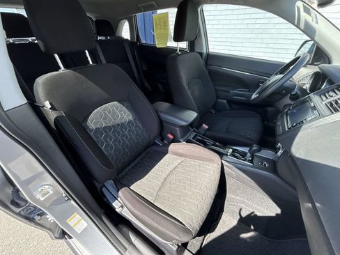 Used 2024 Mitsubishi Outlander Sport LE AWD/4WD image 26