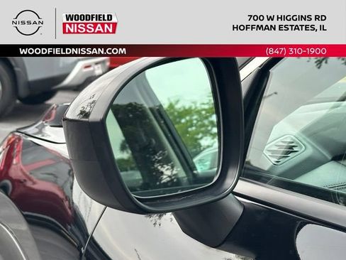 Certified 2025 Nissan Rogue SV AWD/4WD image 10