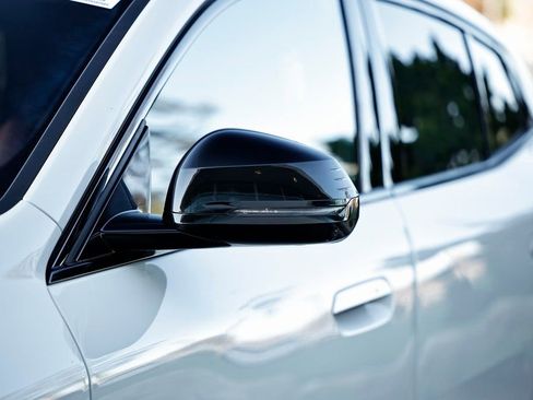 New 2026 BMW X2 xDrive28i w/ Technology Package image 11