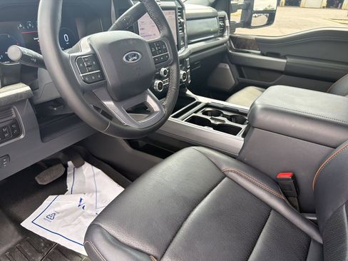 Used 2025 Ford F250 Lariat w/ Tremor Off-Road Package image 11