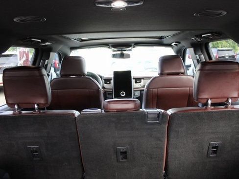Used 2022 Ford Expedition Max Limited AWD/4WD image 16