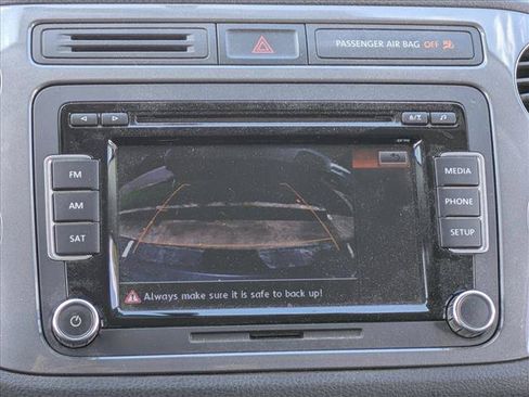 Used 2014 Volkswagen Tiguan S FWD image 12