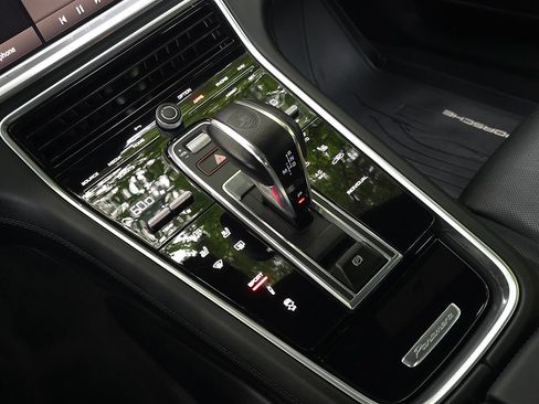 Used 2023 Porsche Panamera 4 Platinum Edition w/ Assistance Package AWD/4WD image 60