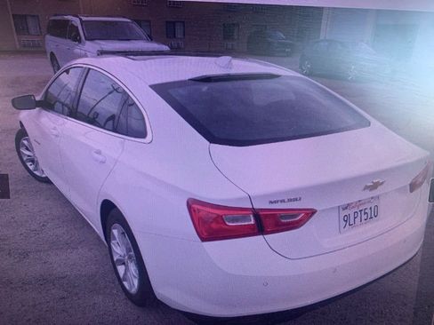Used 2024 Chevrolet Malibu LT image 3