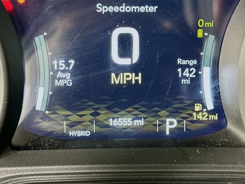 Used 2025 Jeep Wrangler Sahara w/ Safety Group image 19