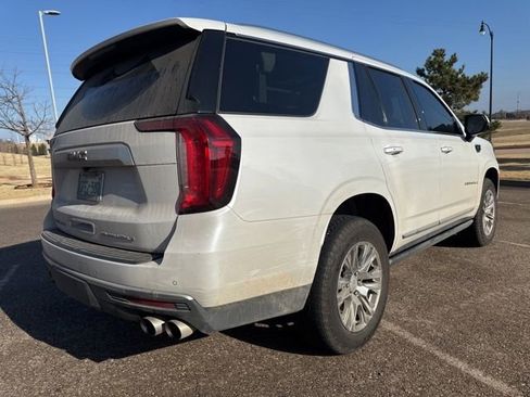 Used 2021 GMC Yukon Denali w/ LPO, Illumination Package image 7
