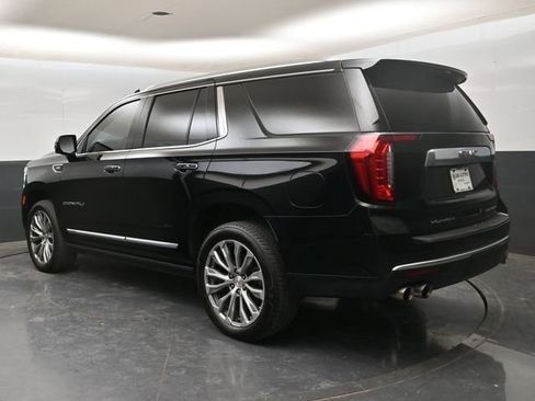 Used 2021 GMC Yukon Denali w/ Denali Premium Package AWD/4WD image 6