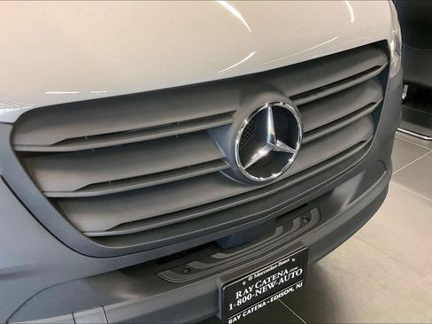 Used 2026 Mercedes-Benz Sprinter 2500 image 14