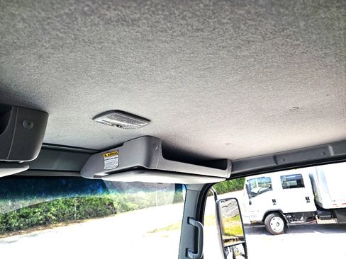 New 2026 Isuzu NPR RWD image 34