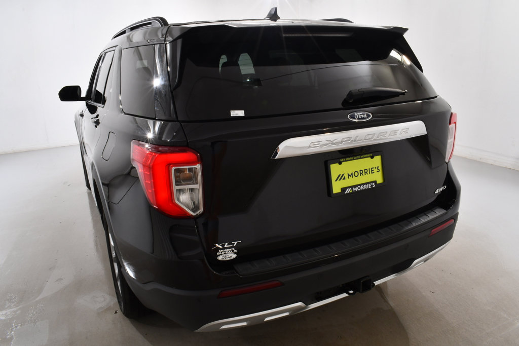 Used 2023 Ford Explorer XLT w/ Equipment Group 202A AWD/4WD image 14