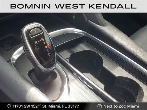 Used 2021 Buick Enclave Essence w/ Sound and Sites Package image 28