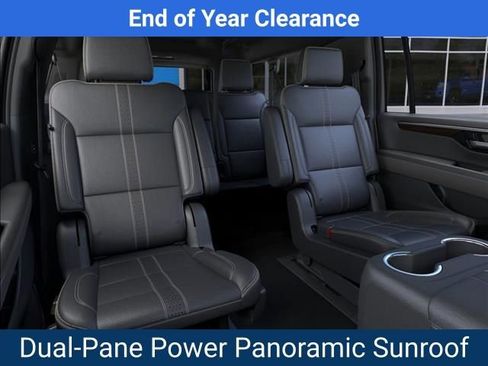 New 2025 Chevrolet Suburban High Country image 19