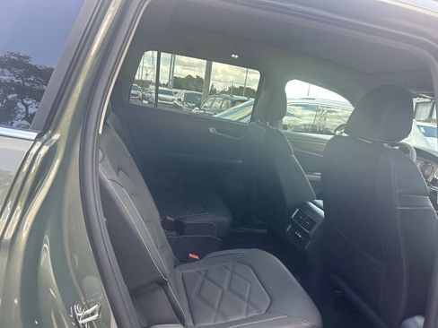 New 2026 Volkswagen Atlas SE FWD image 38