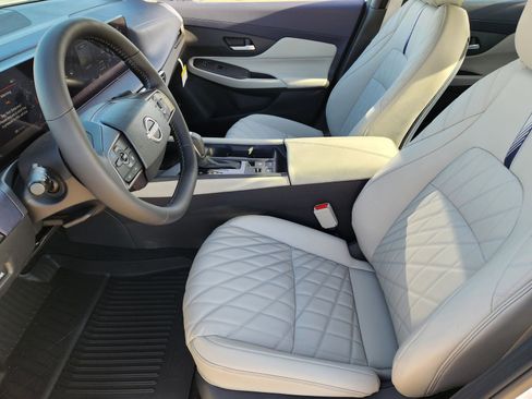 New 2026 Nissan Sentra SL w/ Floor Mat Package FWD image 13
