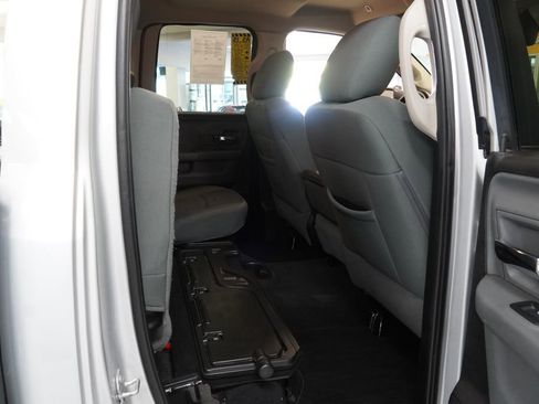 Used 2018 RAM 1500 Big Horn AWD/4WD image 21