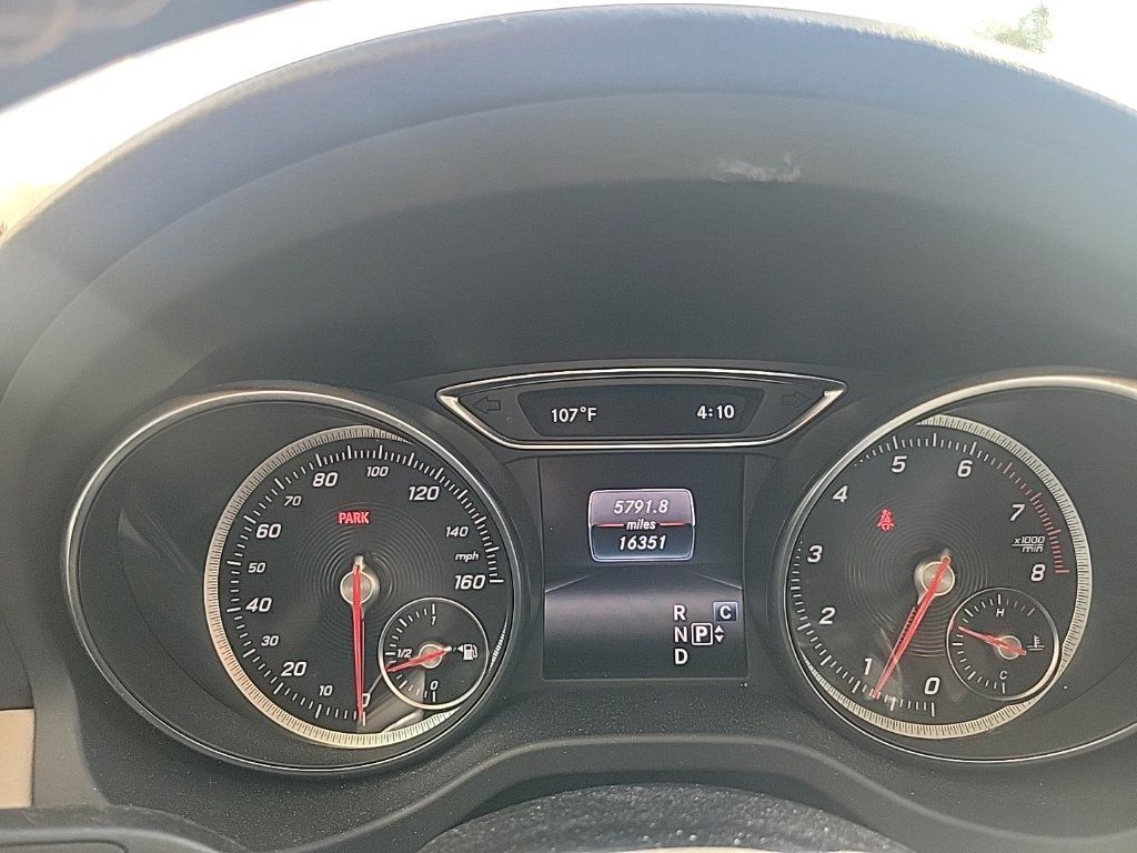 Used 2020 Mercedes-Benz GLA 250 image 11