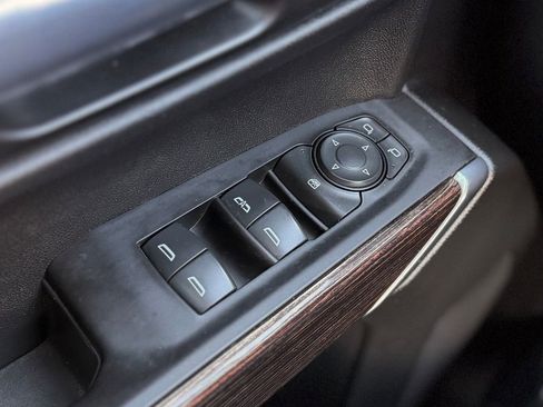 Used 2021 GMC Sierra 1500 Elevation image 19