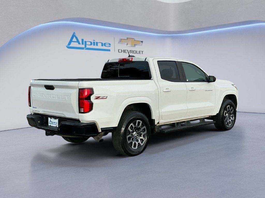 Used 2024 Chevrolet Colorado Z71 w/ Advanced Trailering Package AWD/4WD image 5