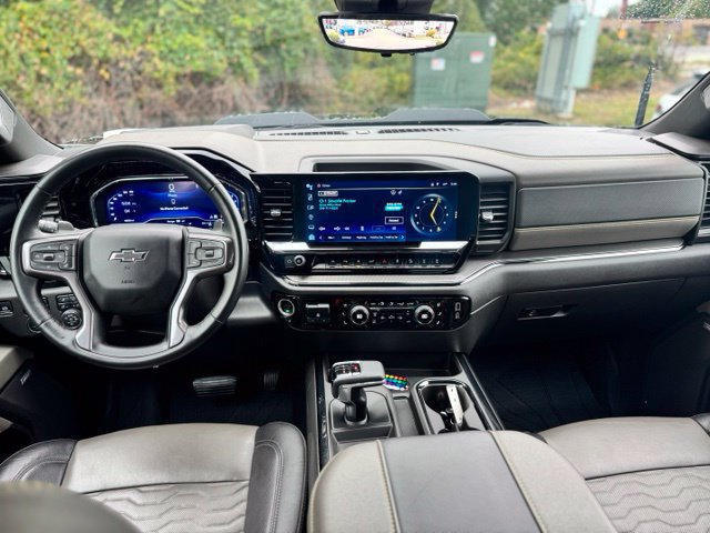 Used 2024 Chevrolet Silverado 1500 ZR2 w/ Technology Package AWD/4WD image 25