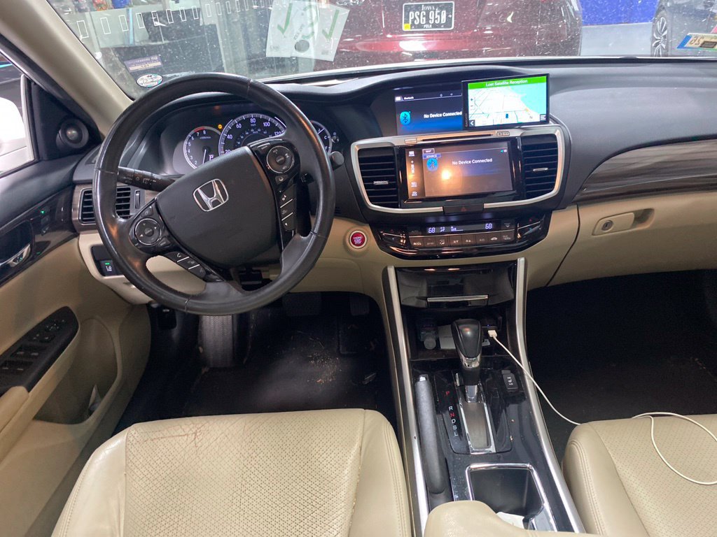 Used 2016 Honda Accord EX-L image 13