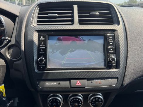 Used 2024 Mitsubishi Outlander Sport ES AWD/4WD image 24