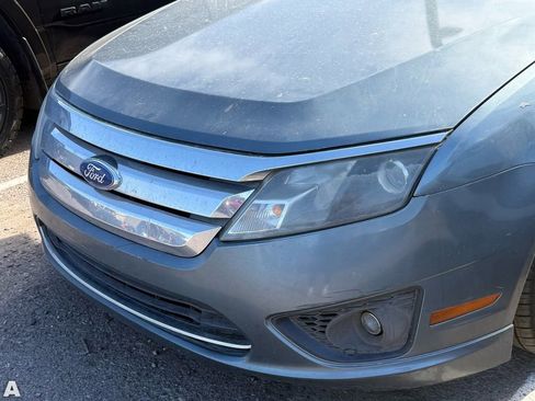 Used 2011 Ford Fusion SE image 8