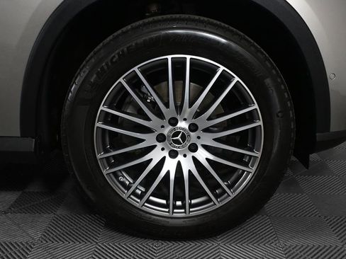 Used 2024 Mercedes-Benz GLC 300 image 36