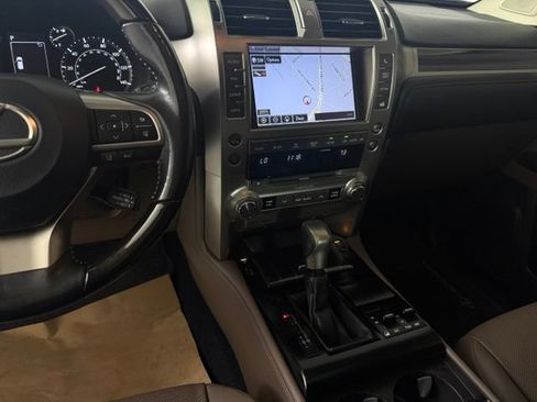 Used 2020 Lexus GX 460 Premium AWD/4WD image 29