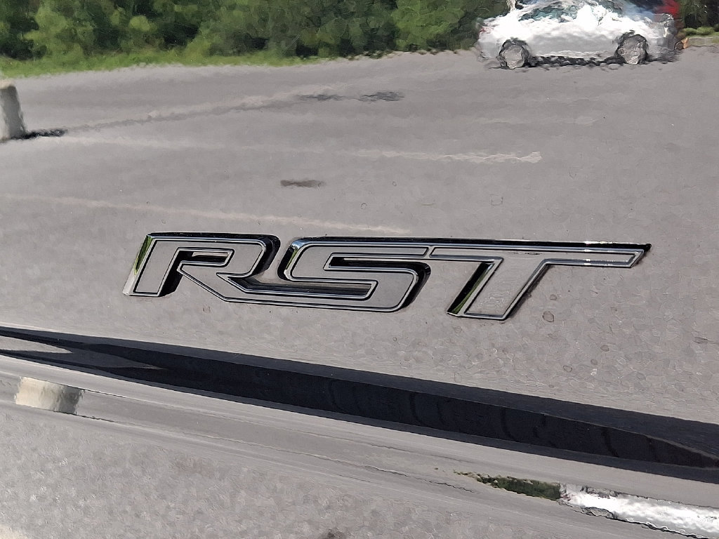 Used 2022 Chevrolet Silverado 1500 RST AWD/4WD image 29