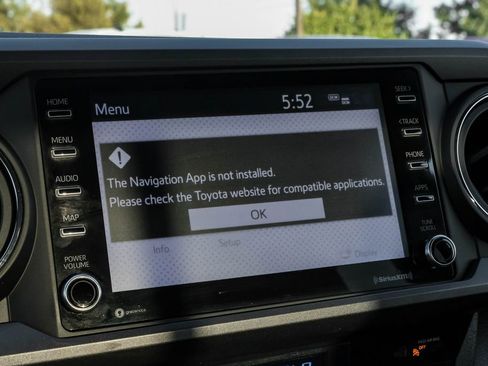 Used 2023 Toyota Tacoma TRD Off-Road image 28