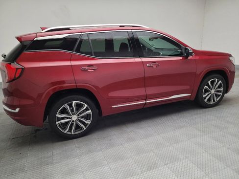 Used 2020 GMC Terrain Denali w/ Denali Premium Package AWD/4WD image 10