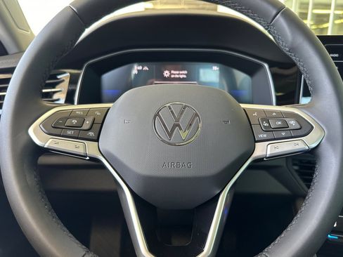 New 2025 Volkswagen Jetta SE image 21