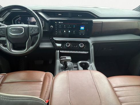 Used 2024 GMC Sierra 1500 Denali Ultimate image 13