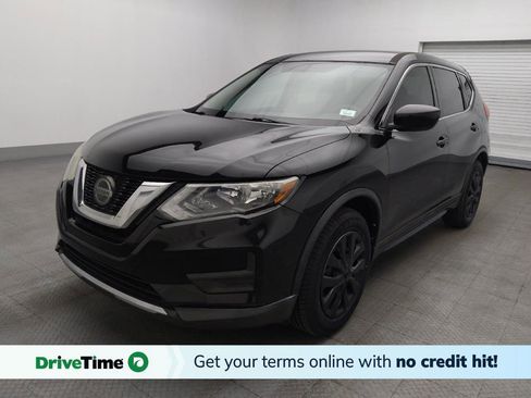 Used 2018 Nissan Rogue S image 1