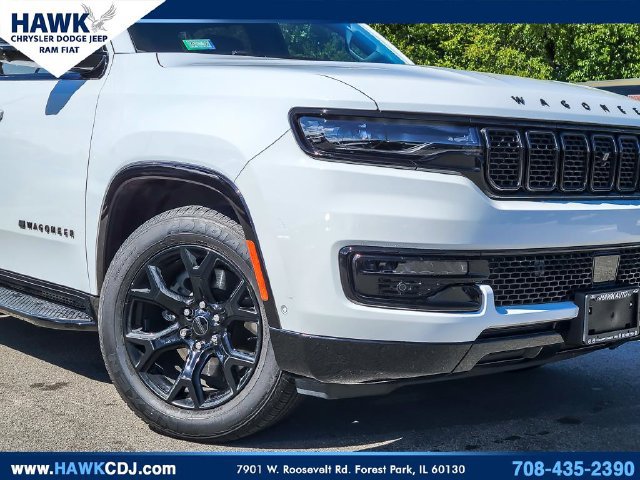 Certified 2025 Jeep Wagoneer Series II w/ Convenience Group I AWD/4WD image 4