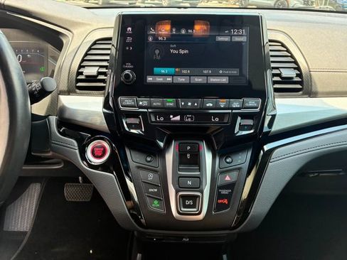 Used 2023 Honda Odyssey Touring image 29