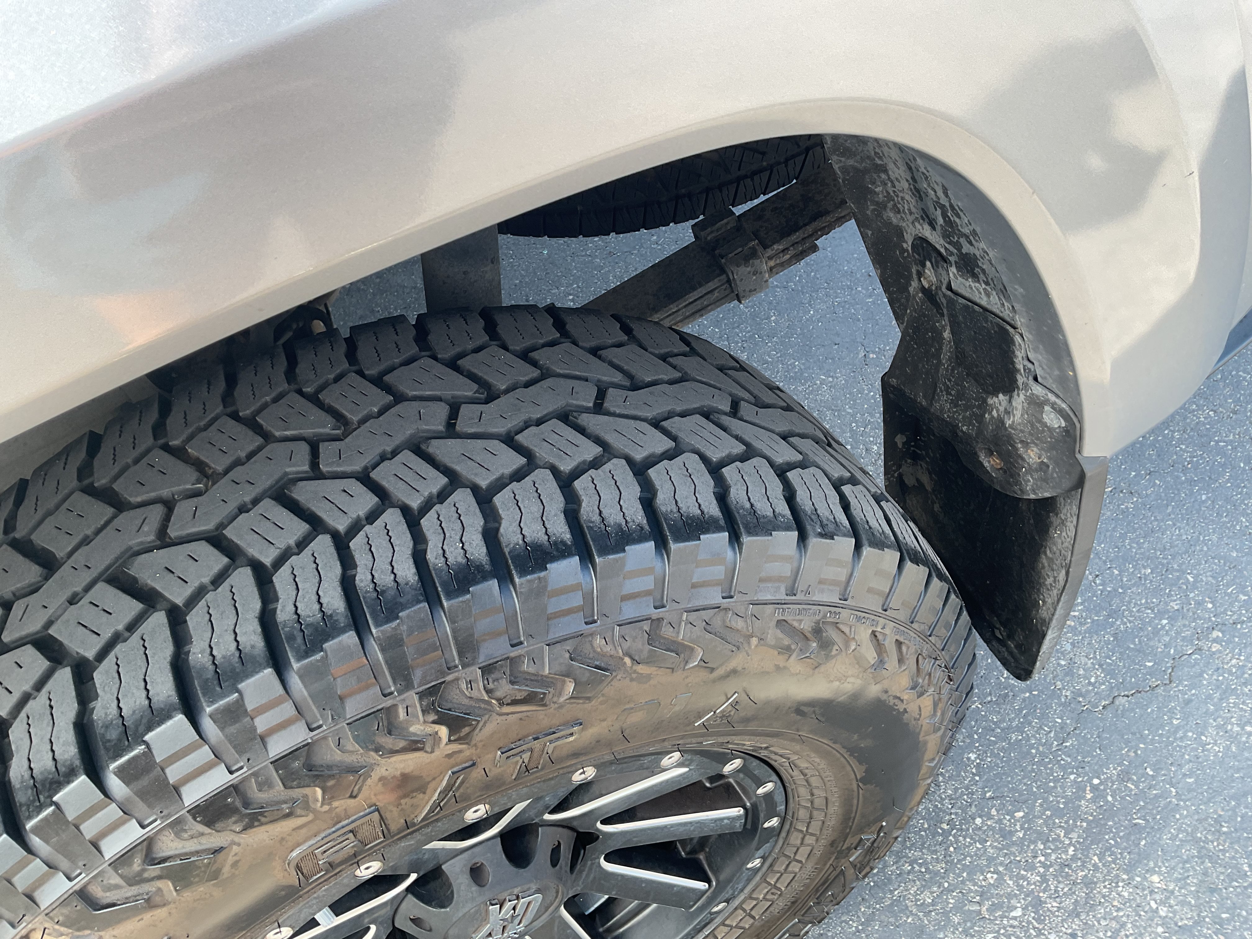 Used 2021 Toyota Tacoma SR5 AWD/4WD image 13