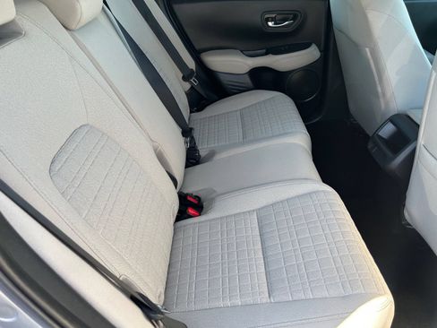 Certified 2025 Honda HR-V LX image 13
