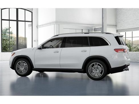 New 2026 Mercedes-Benz GLS 450 4MATIC image 32