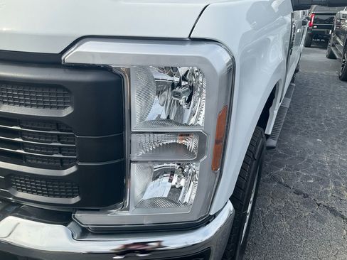 New 2026 Ford F250 XL w/ XL Driver Assist Package AWD/4WD image 9